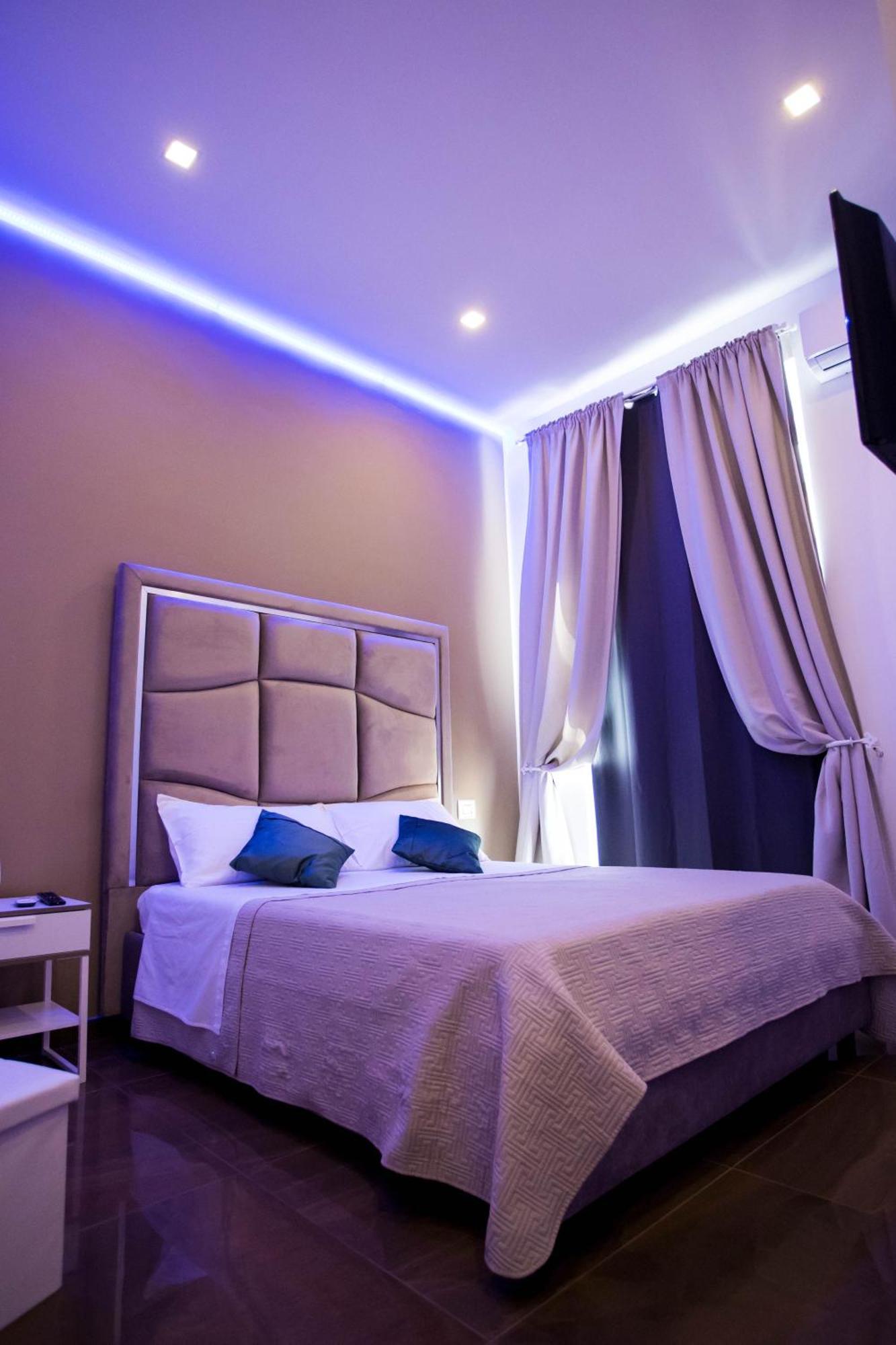 Bed and Breakfast Palazzo 15 Napoli Екстер'єр фото