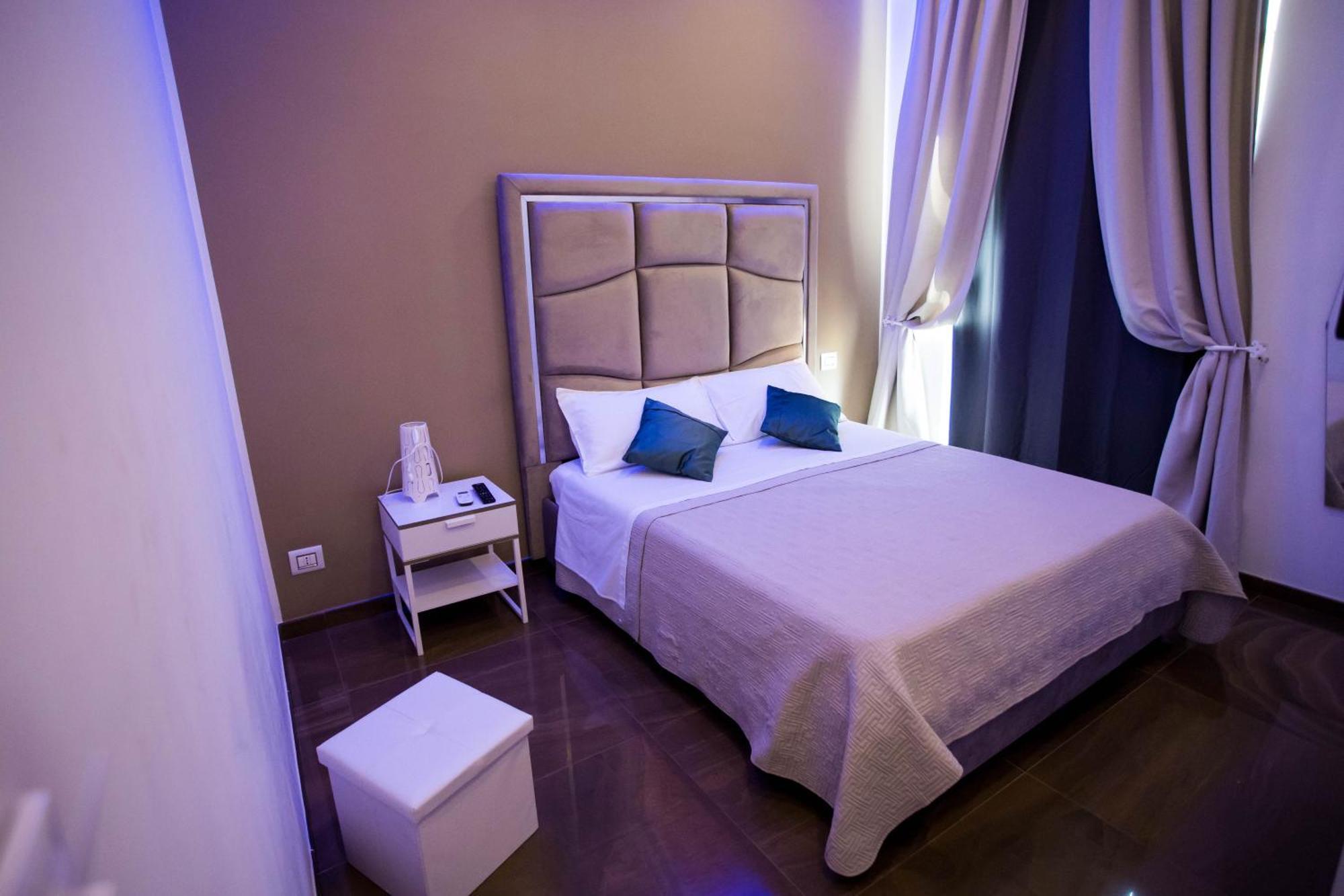 Bed and Breakfast Palazzo 15 Napoli Екстер'єр фото