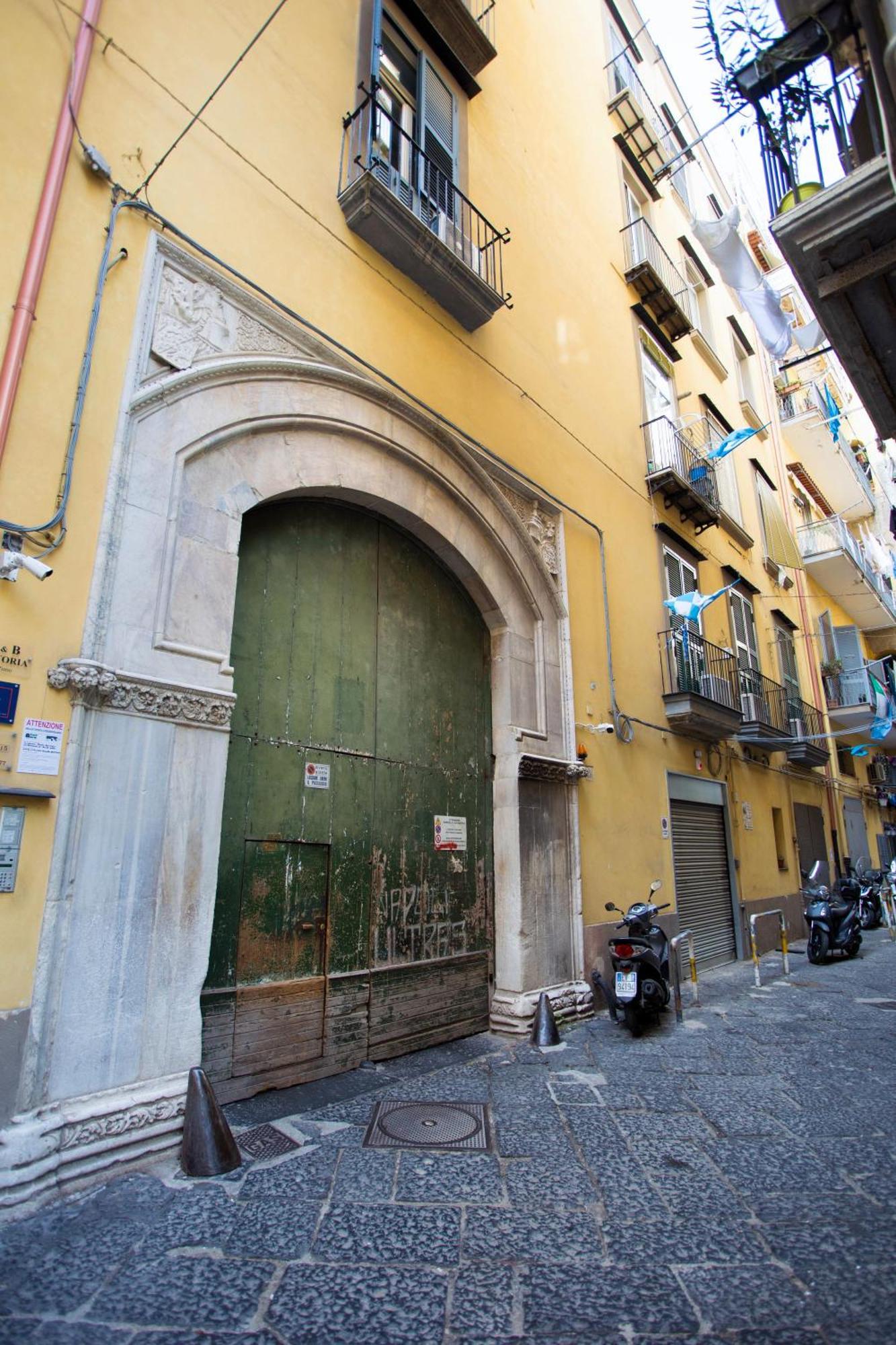 Bed and Breakfast Palazzo 15 Napoli Екстер'єр фото