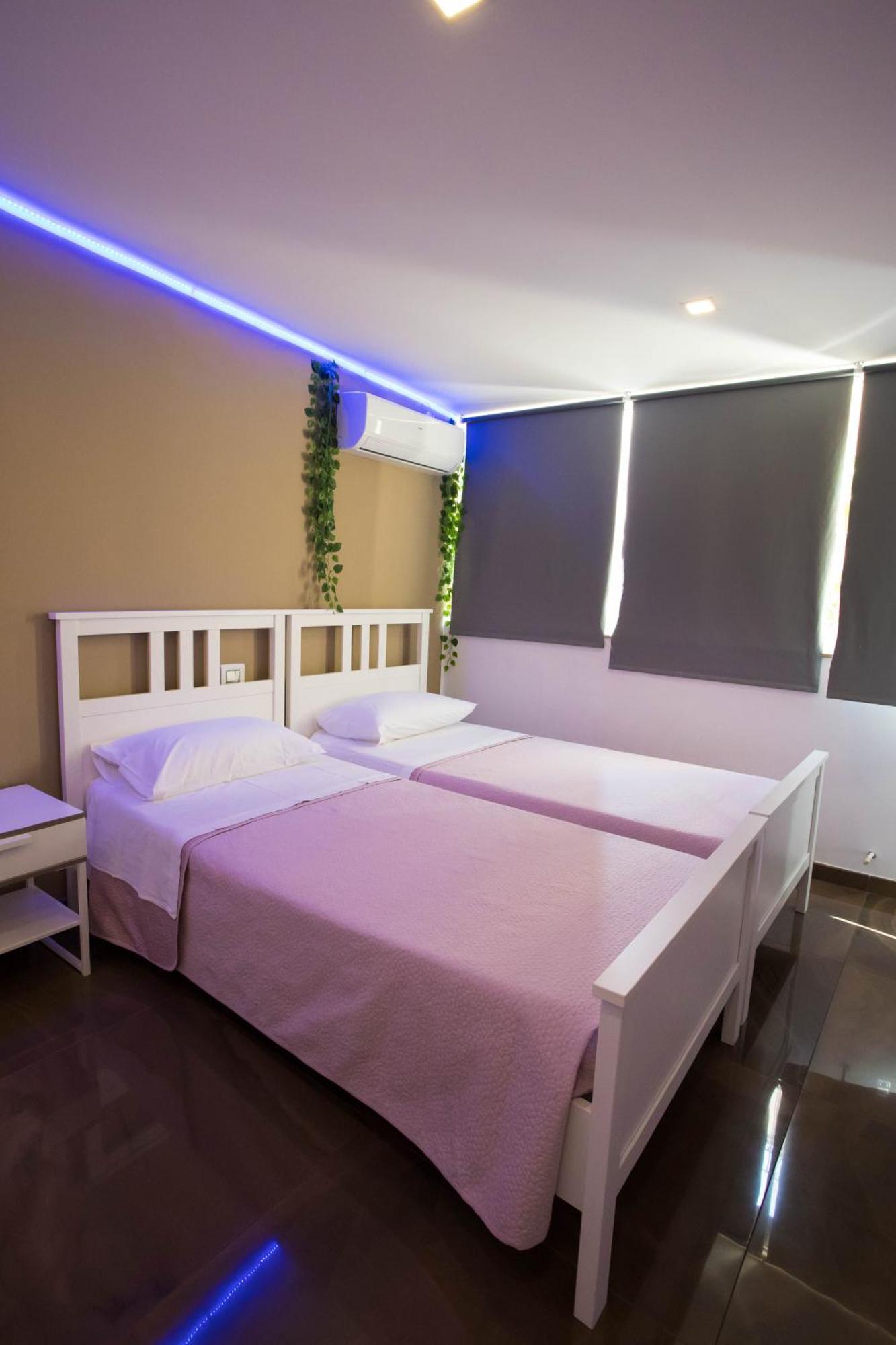 Bed and Breakfast Palazzo 15 Napoli Екстер'єр фото