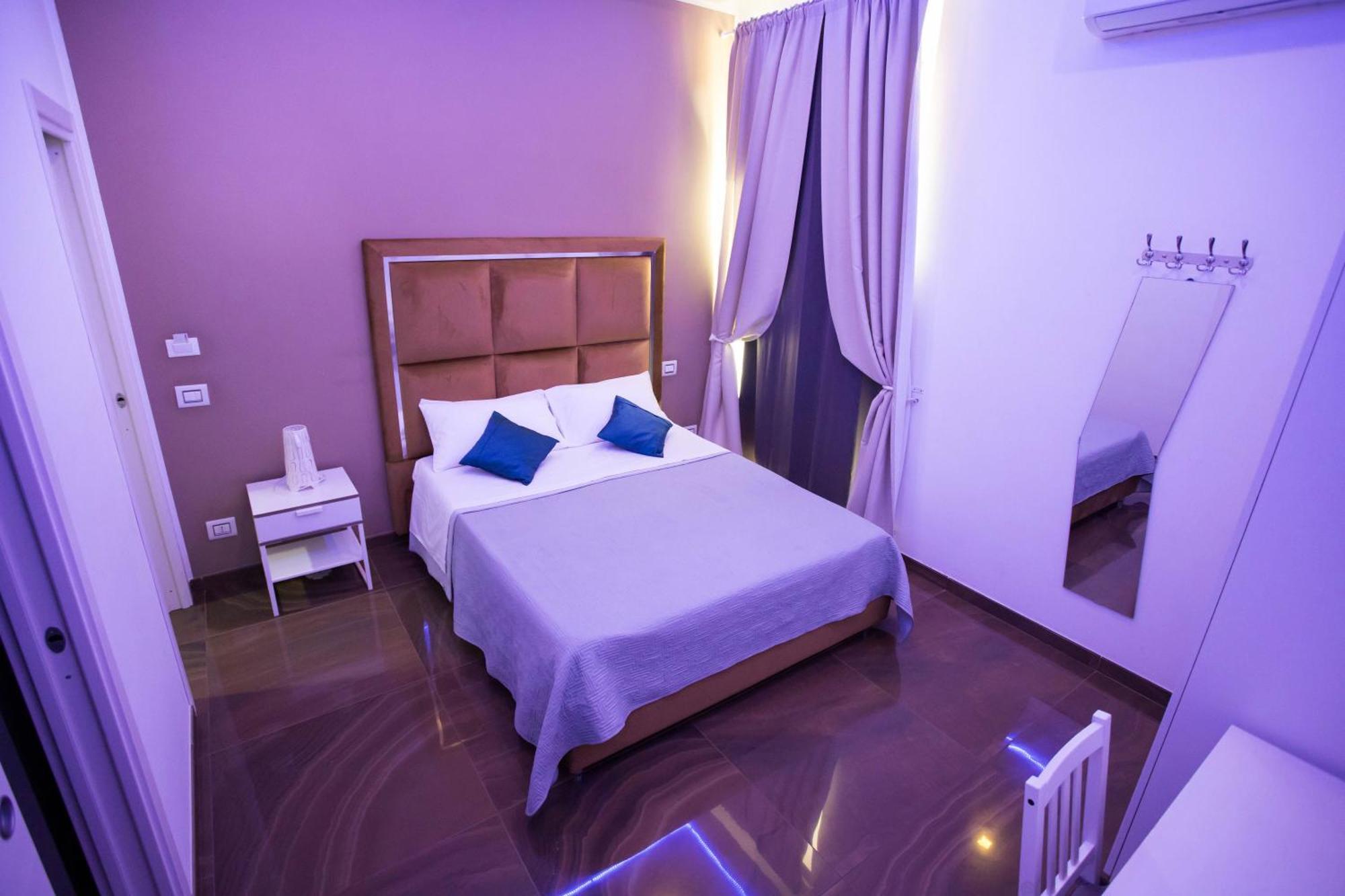 Bed and Breakfast Palazzo 15 Napoli Екстер'єр фото